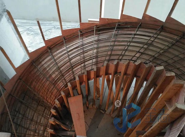 �F������