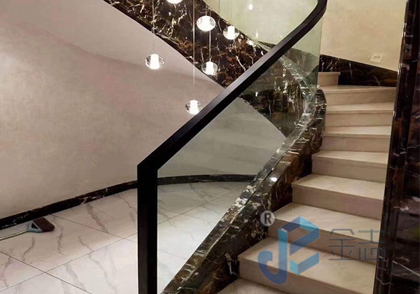 ���ݹ���